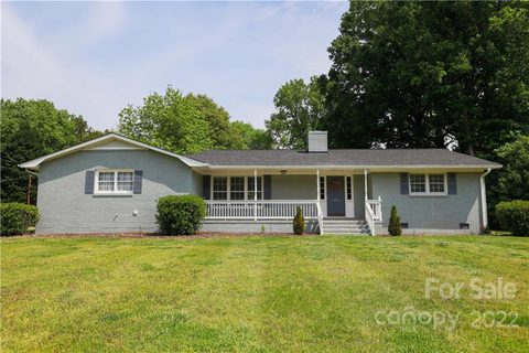 1907 Wildlife Road