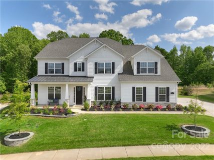 911 Harlow S Crossing Drive sold home in Harlow's Crossing, Matthews, NC