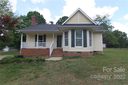 3019 Forbes Road sold home in Gastonia, SC