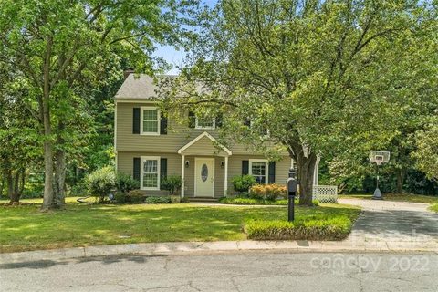 4829 Shadow Moss Court