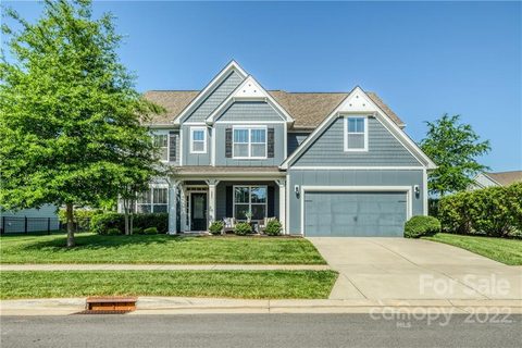 203 Canoe Pole Lane