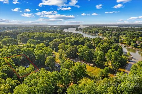 4070 Cascade Street sold manufactured home in Thad and Harold Gabriel, Terrell, NC