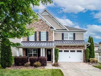 375 Winecoff Woods Drive sold home in Villas at Winecoff, Concord, NC