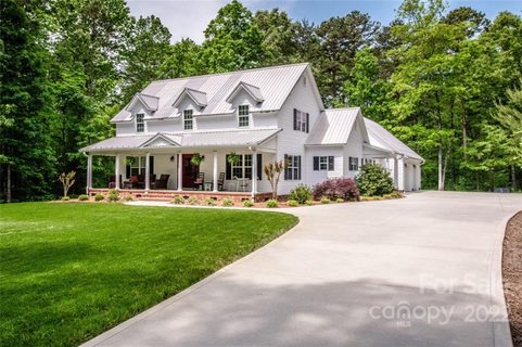 423 Emerald Bay Drive