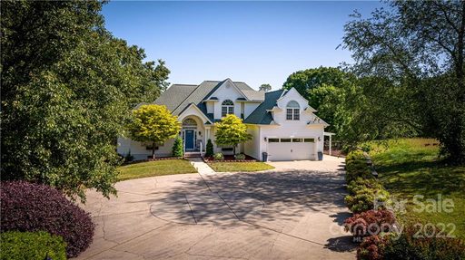 110 Starmount Drive