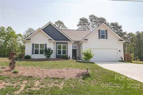4868 Slanting Bridge Road sold home in Moonlite Bay, Sherrills Ford, NC