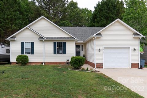 913 Sweetgrass Lane sold home in Lakeside, Rock Hill, SC