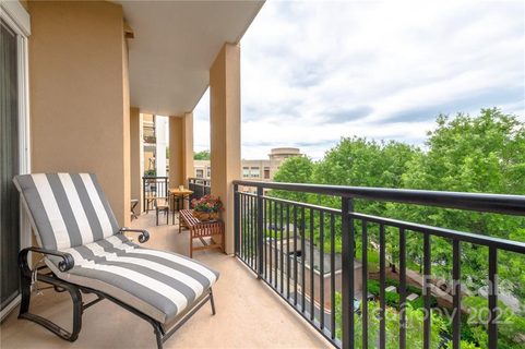 4620 Piedmont Row Drive 414