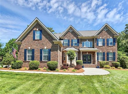 813 Pine Valley Court sold home in Lake Forest Preserve, Weddington, NC