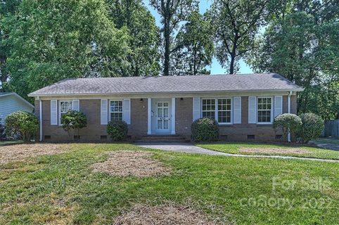 4721 Fairheath Road