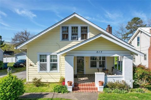 217 11th Street sold home in Arlington, Salisbury, NC