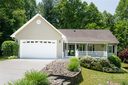 141 Oak Apple Lane sold home in Hendersonville, SC