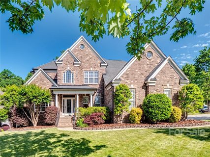 2504 Cornwall Court