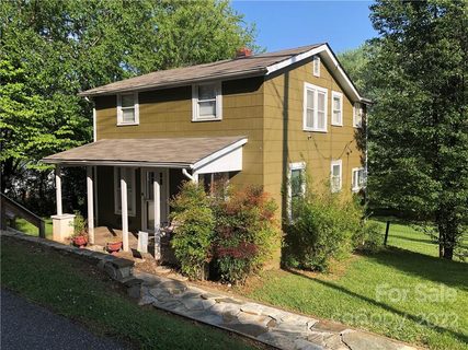 32 Lamar Street sold home in Clinchfield, Marion, NC