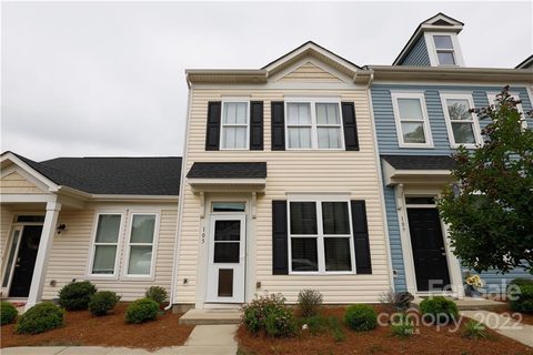 105 N Ferncliff Drive