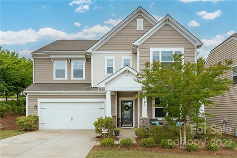 13746 Canterbury Castle Drive