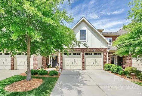 8520 Loxton Circle 523