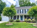 7918 Antique Circle sold home in Waxhaw, SC