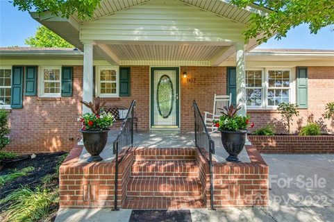 1617 Museum Road