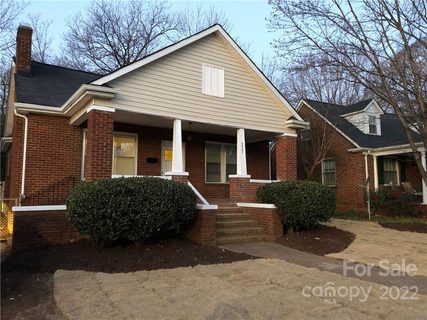2809 Tuckaseegee Road