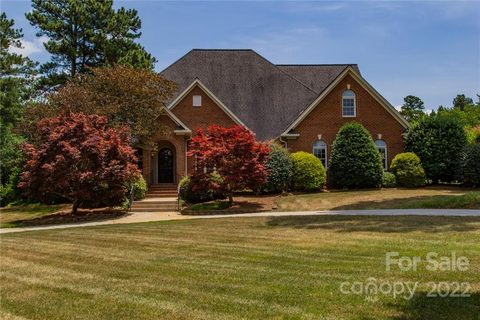 1405 Stone Gate Drive sold home in Stone Gate, Shelby, NC