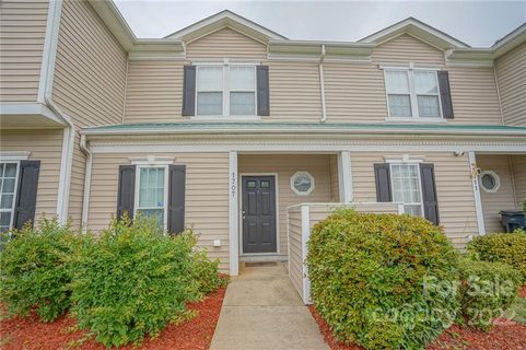 1707 Holliford Court
