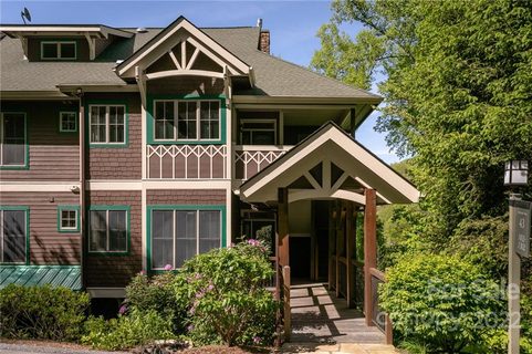 43 Creekside Way J/202