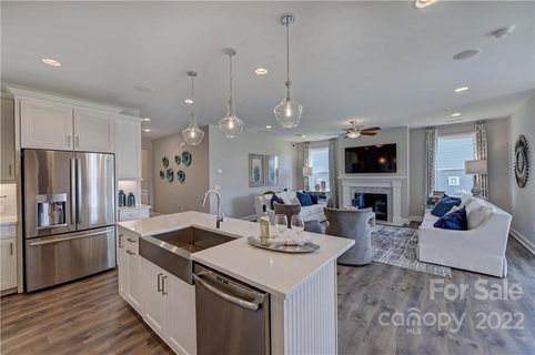 1043 Chalet Lane 50