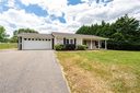 77 Hillcrest Lane sold home in Hickory, SC