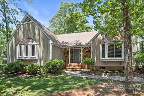 6132 Kingstree Drive sold home in Brandon, Charlotte, NC