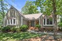 6132 Kingstree Drive sold home in Charlotte, SC