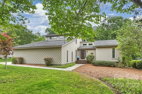 3103 Lauren Glen Road