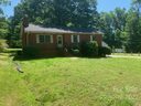 6728 Kemp Street sold home in Charlotte, SC