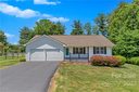 200 Windsor Court sold home in Hendersonville, SC