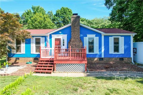 2833 Winding Trail sold home in Saddlebrook, Matthews, NC