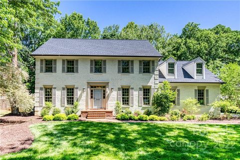 2632 Winding Oak Drive