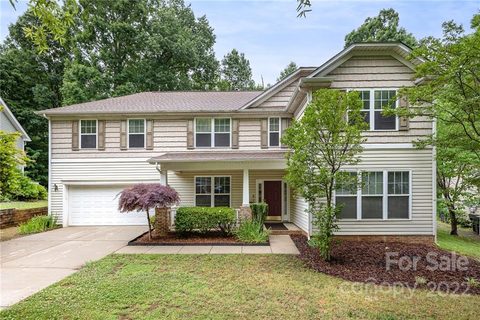 13525 Waverton Lane