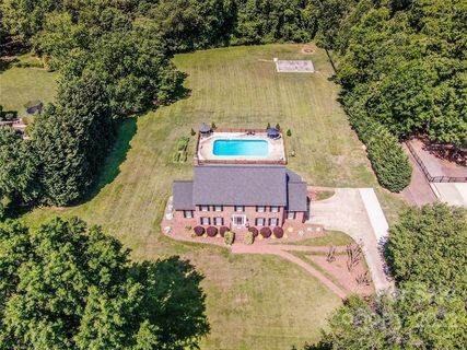 146 Harwell Road