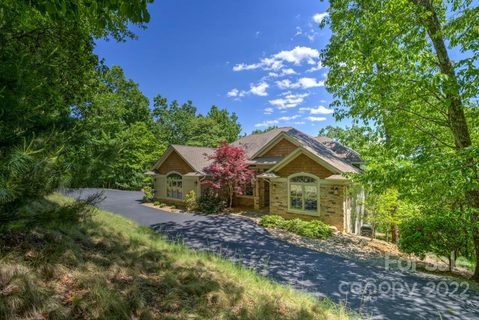 343 Lost Cabin Drive sold home in Forge Crest, Mills River, NC