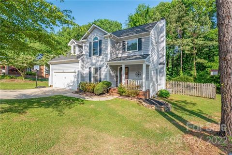 204 Edgewater Drive