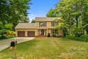 300 Pine Creek Drive sold home in Charlotte, SC