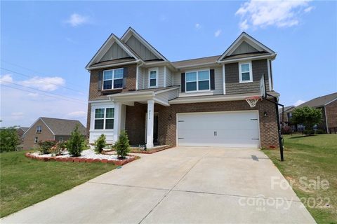2616 Wellshire Court sold home in Kinmere Farms, Gastonia, NC