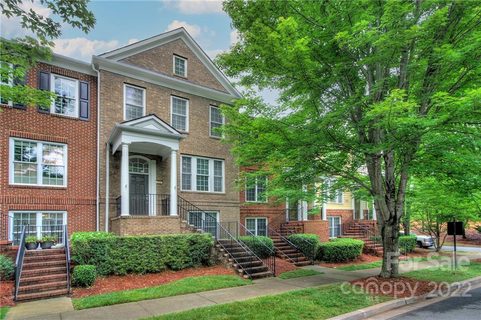 823 Granby Drive 44