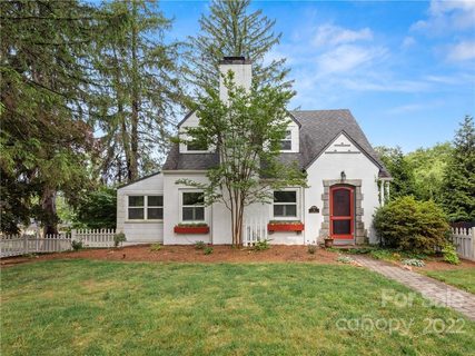 8 Lorraine Avenue sold home in Kimberly, Asheville, NC