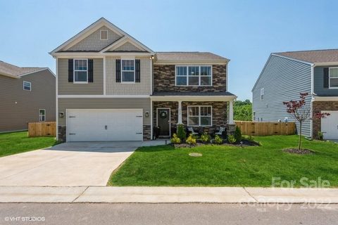 Previously sold for $470,000