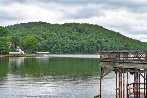 760 Shoreline Road sold manufactured home in Dixie Shores, Badin Lake, NC