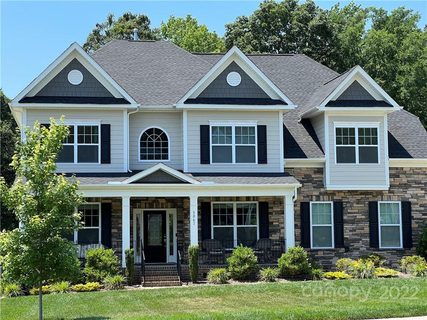 5061 Mill Creek Road sold home in The Bluffs, Clover, SC