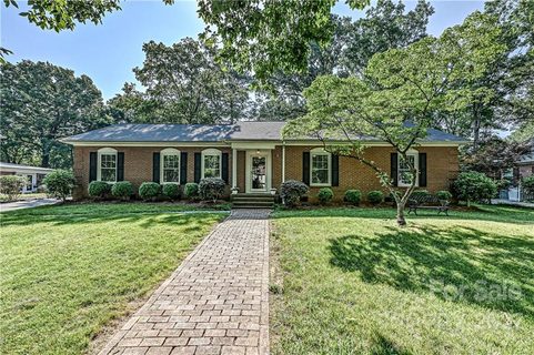 6909 Knightswood Drive