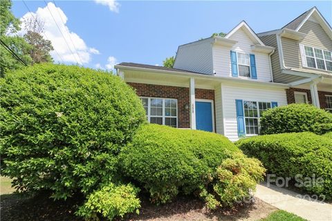 658 Emerald Cove Drive