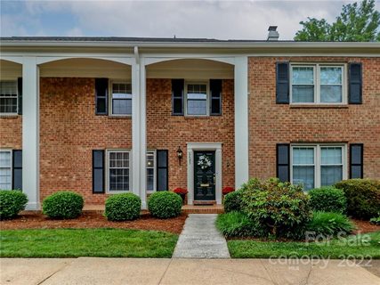 6685 Bunker Hill Circle